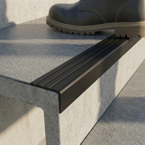 Perfil de escada de PVC 30x27 mm, biqueira de escada antiderrapante, RM, preto, 150 cm