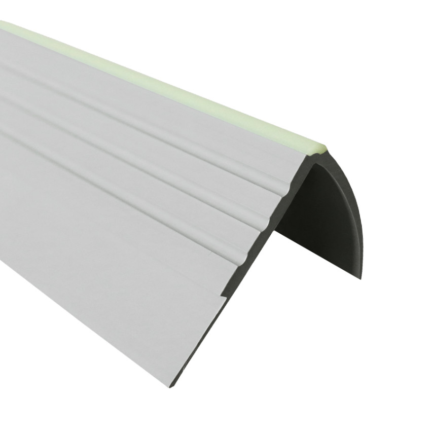 Protišmykový schodiskový profil 40x40mm, 150cm, sivý