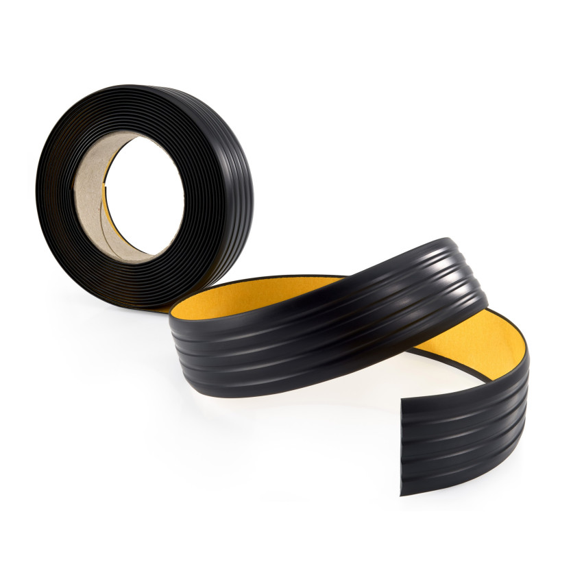 Protiskluzová samolepicí páska, 5m, černá