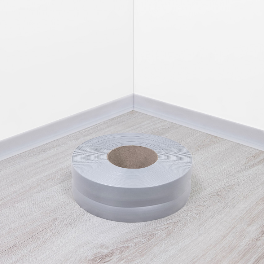 Minkštos lipnios 32x23 mm grindjuostės, lanksčios virtuvės ir vonios kambario sienų apdailos detalės, PVC grindjuostės, sandarinimo juosta, šviesiai pilkos spalvos