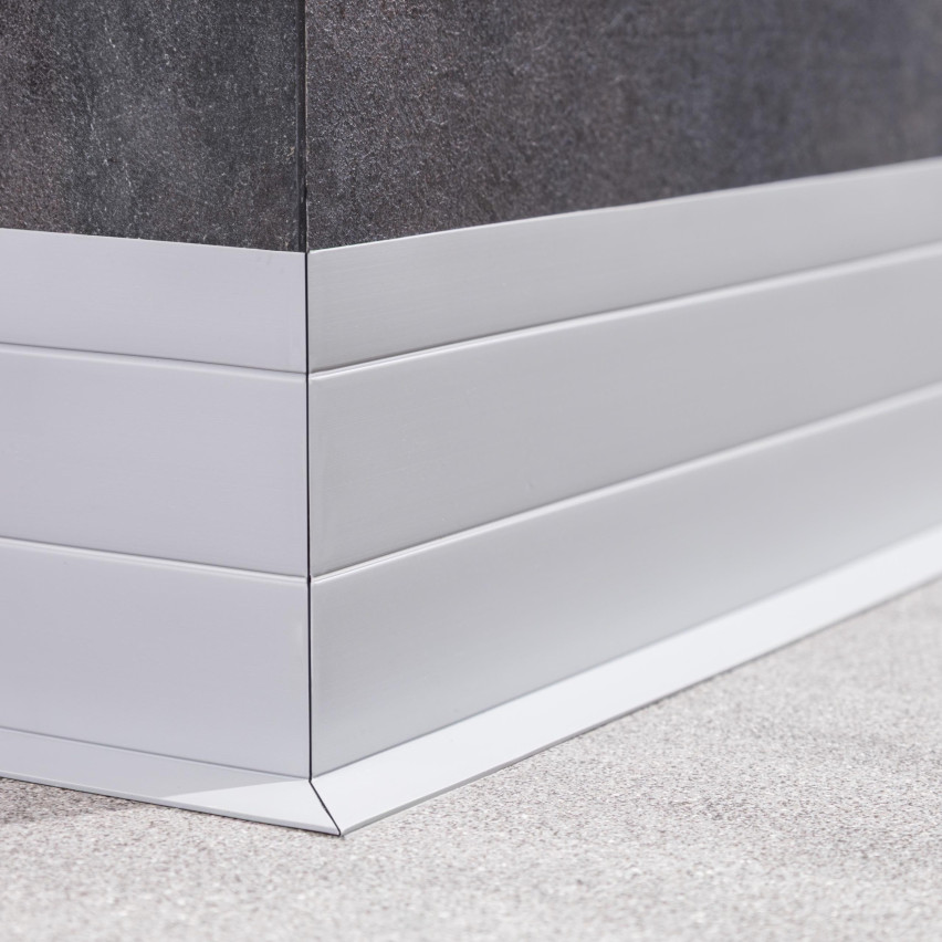 Multifunkčná lišta z PVC 4v1 – samolepiaci dokončovací panel, svetlozelený