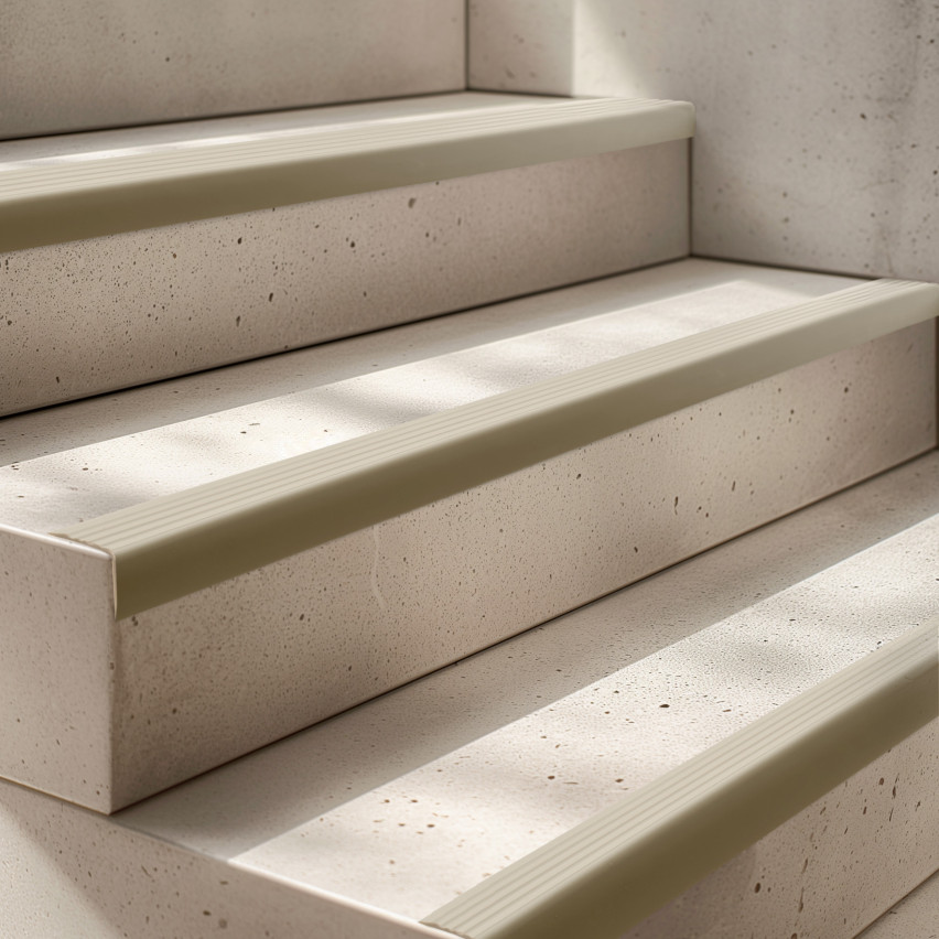 Perfil antideslizante para escaleras PVC, 40x25 mm, latón autoadhesivo, perfil peldaño escalera ND