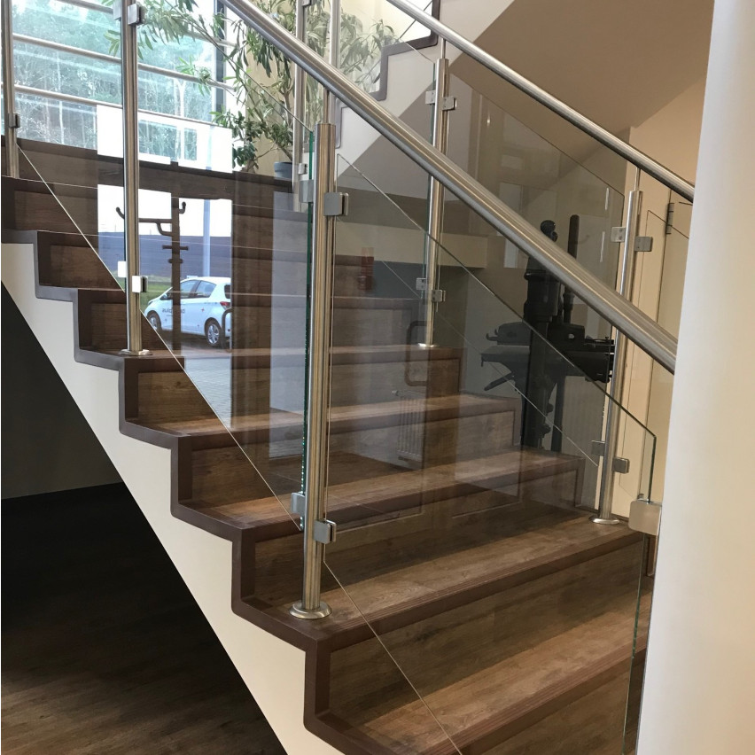 Conjunto de acabamento em escada de PVC, 52x40mm, cinzento
