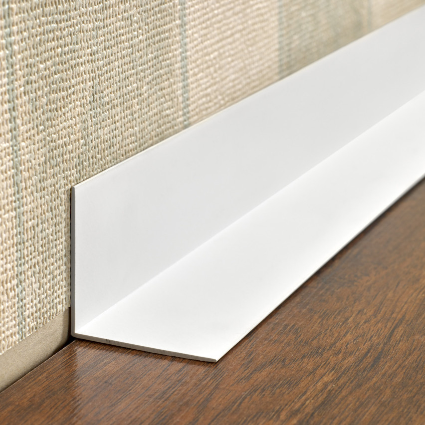 Kampas lipnus PVC apdailai išorinis apdailai dekoratyvinis L kampo profilis, PVC kampas, KTZ, balta