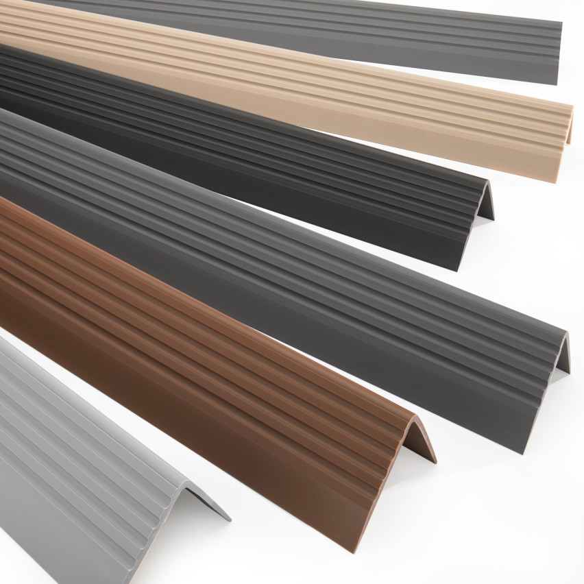 Non-slip stair nosing 50x42mm 150cm, black