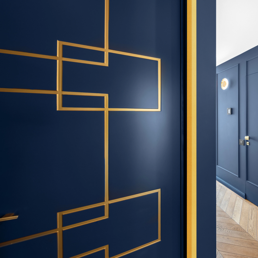 Profilo angolare decorativo in PVC tipo L blu, per protezione e rifinitura bordi KT