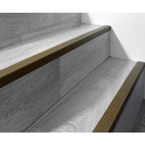 Anti-slip stair nosing, self-adhesive, 40x25mm, brass